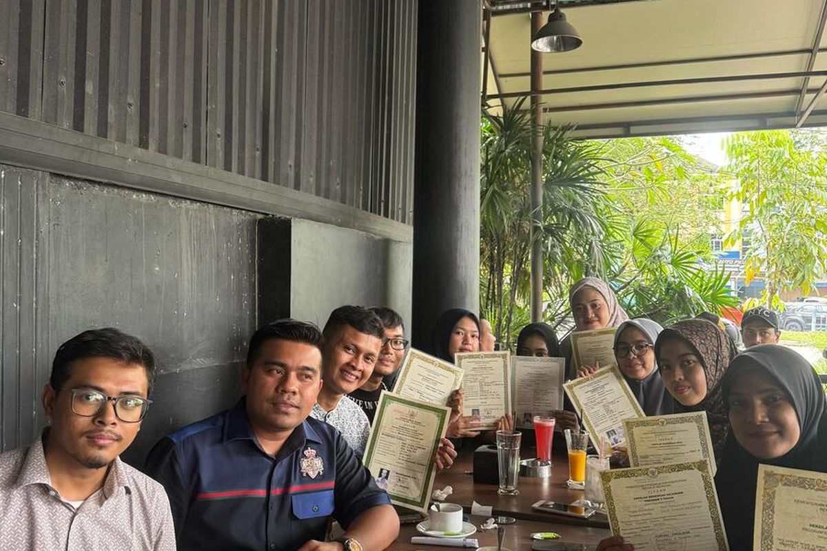 Heboh Ijazah Guru Ditahan, Kepsek SMK Keuangan Pekanbaru Bantah & Sebut Sudah Dikembalikan